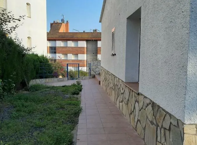 Auba Lloret Дом отдыха